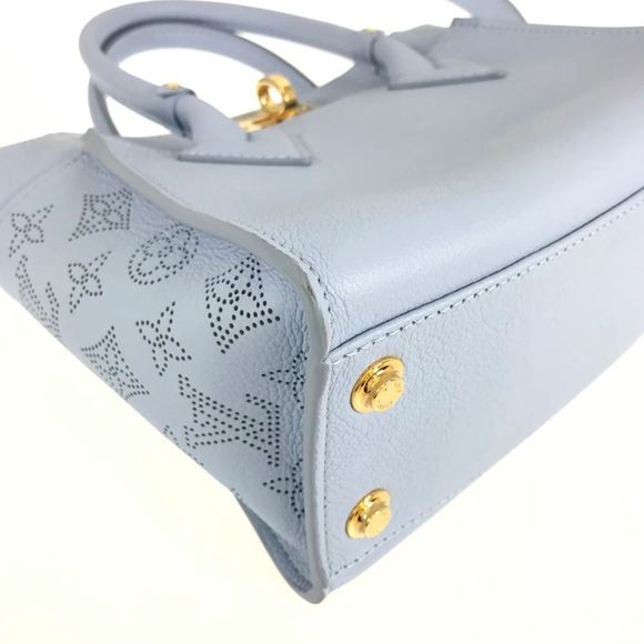 Louis Vuitton On My Side PM Mahina Leather Handbag Blue - Picture 5 of 16
